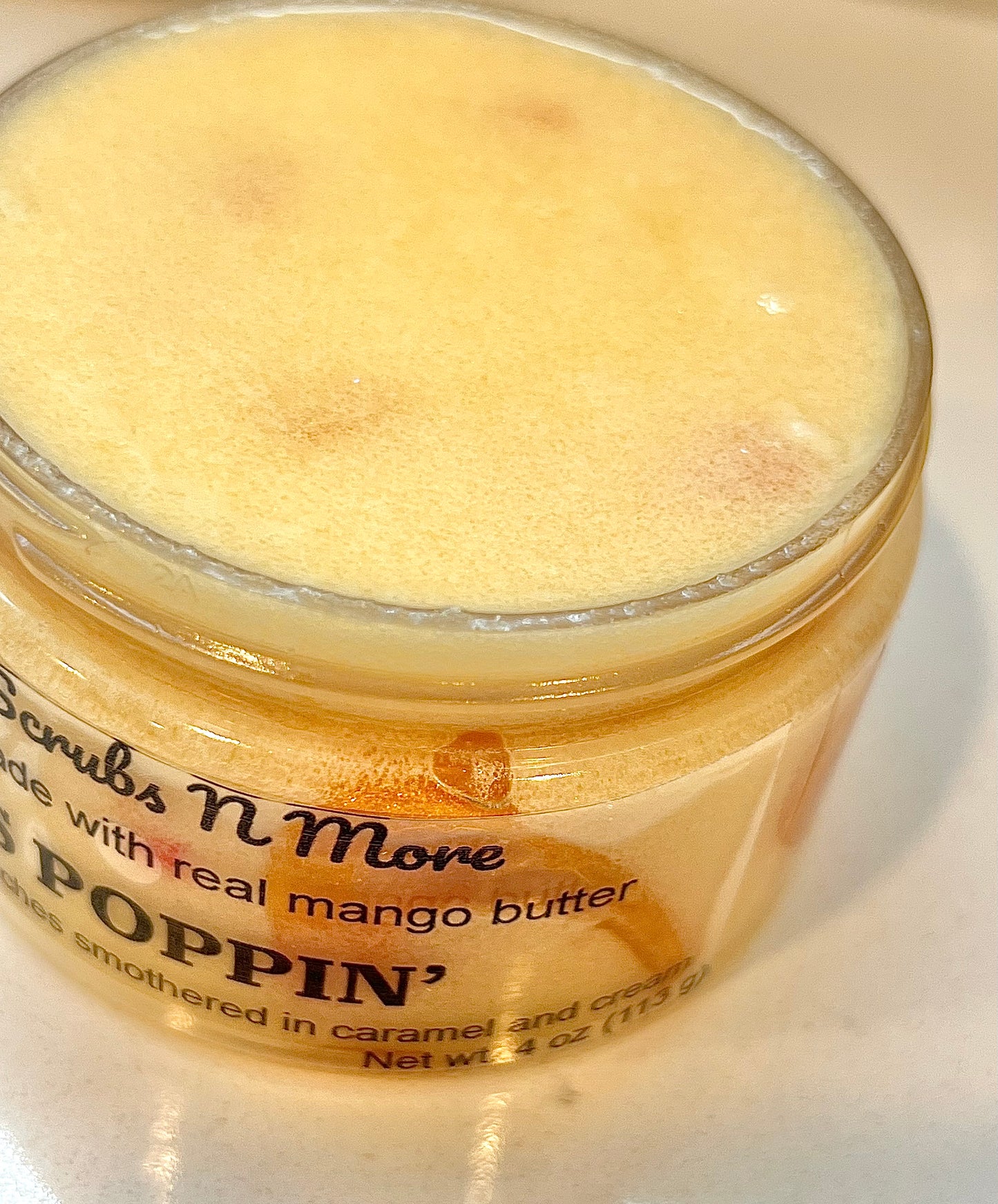 Peaches Poppin’ Exfoliating Sugar Scrub